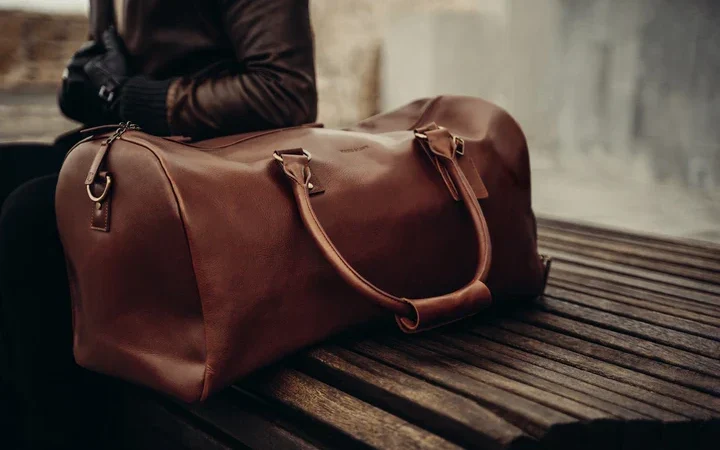 Leather and Luxury: Why Personalized Gifts Remain a Status Symbol